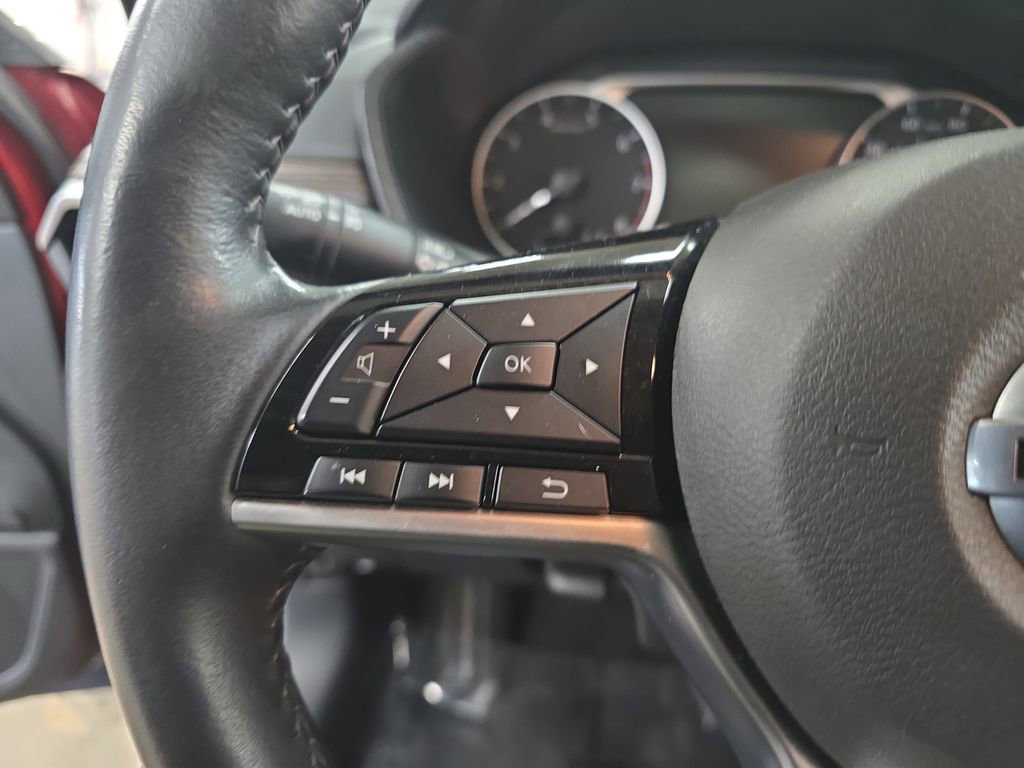 Used 2022 Nissan Altima 2.5 SL AWD/4WD image 16