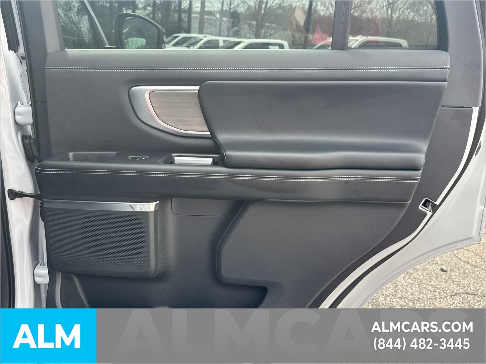 Certified 2025 Ford Expedition Platinum image 21