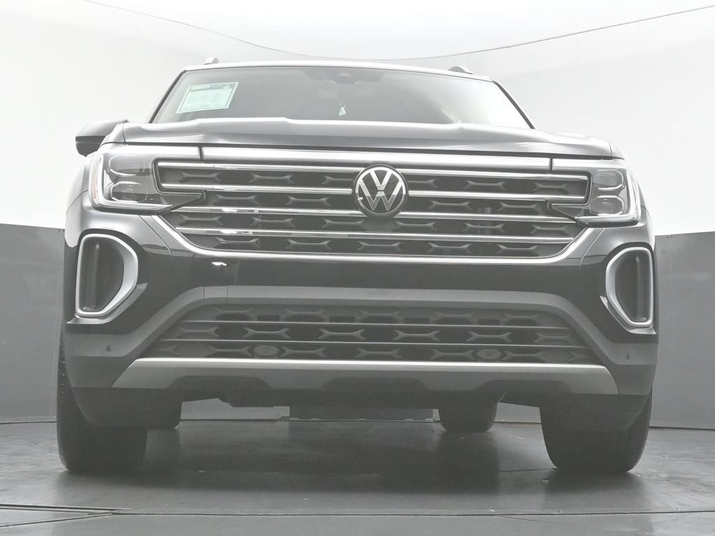 Used 2024 Volkswagen Atlas SE w/ Panoramic Sunroof Package FWD image 50