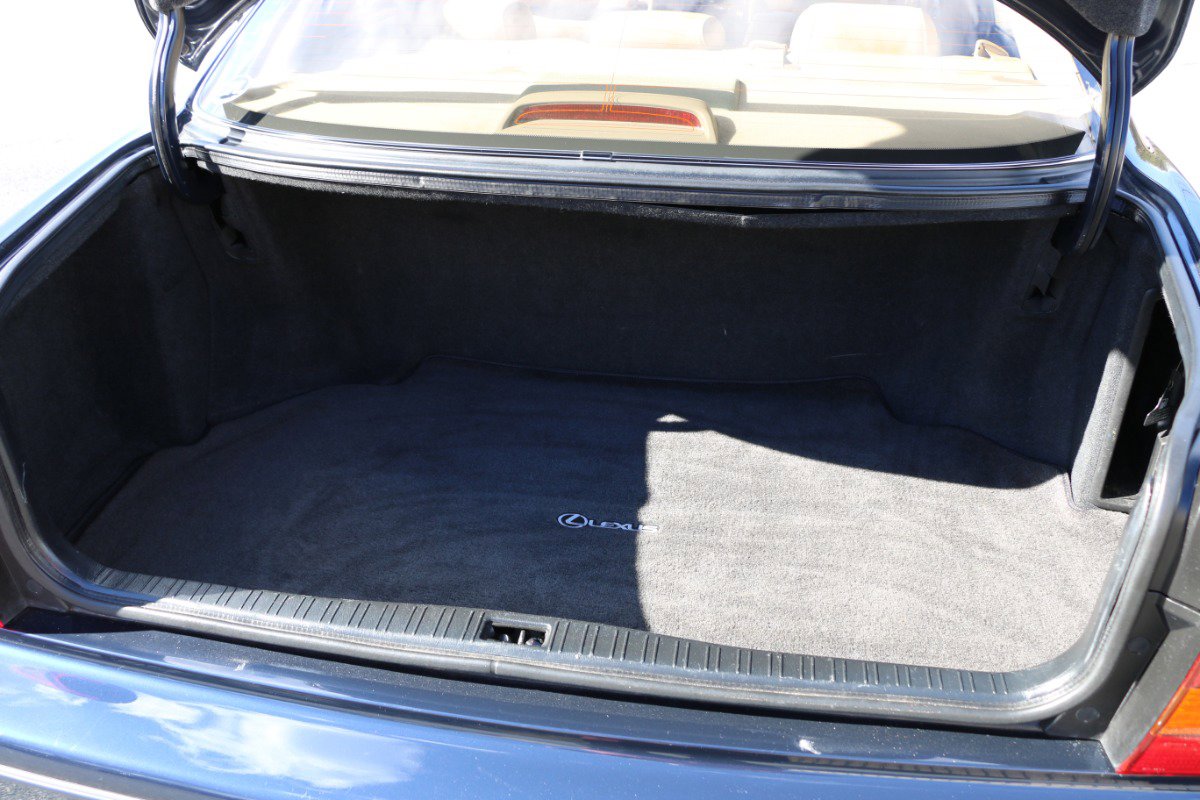 Used 1998 Lexus LS 400 image 27