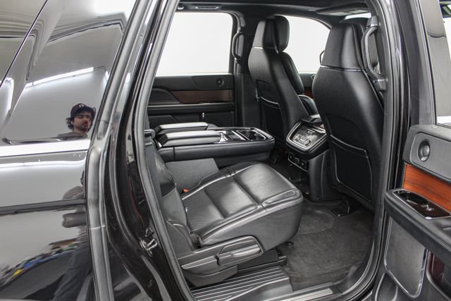 Used 2021 Lincoln Navigator L Reserve AWD/4WD image 23