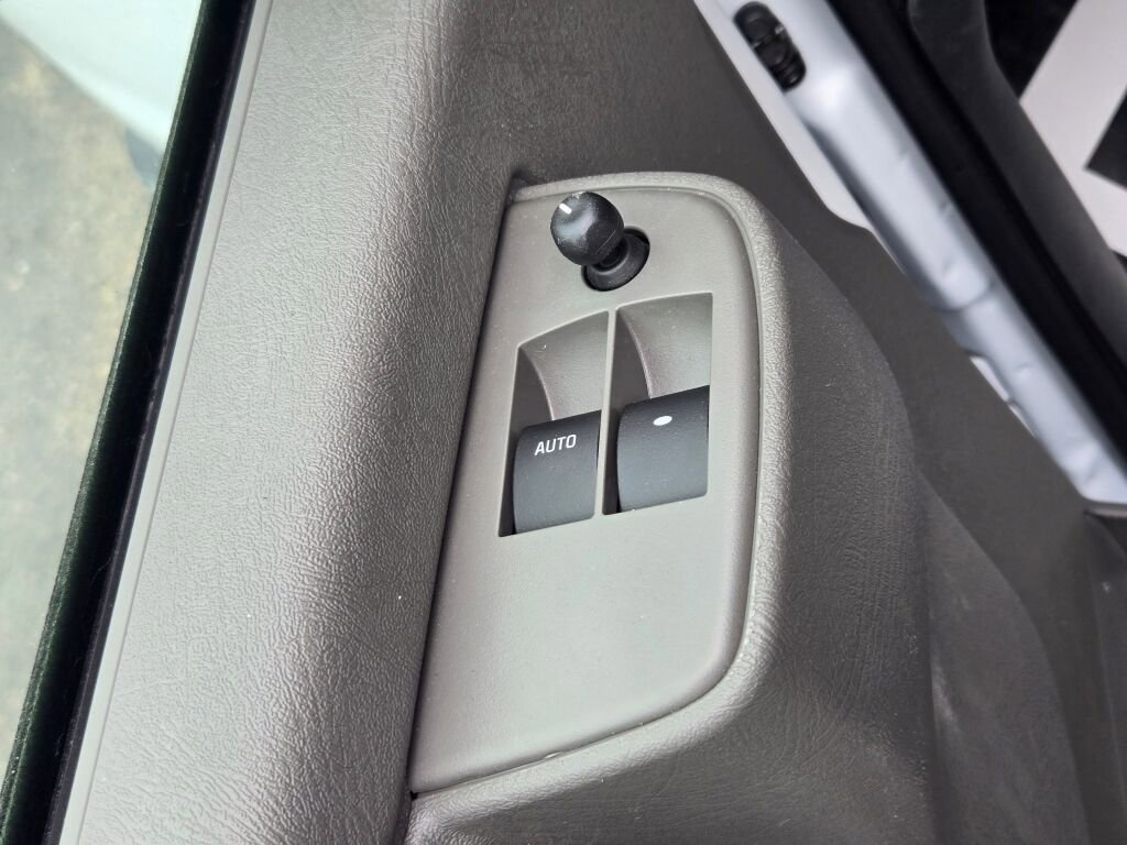 New 2026 Chevrolet Express 2500 w/ Driver Convenience Package image 19