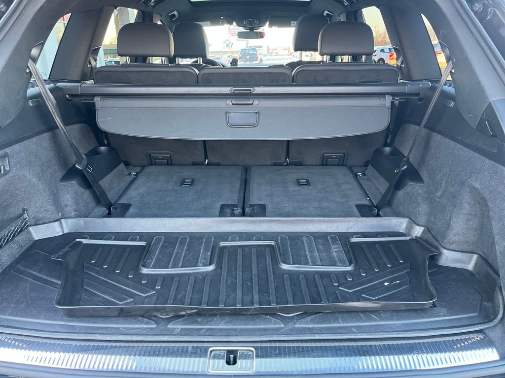 Used 2023 Audi Q7 2.0T Premium image 24