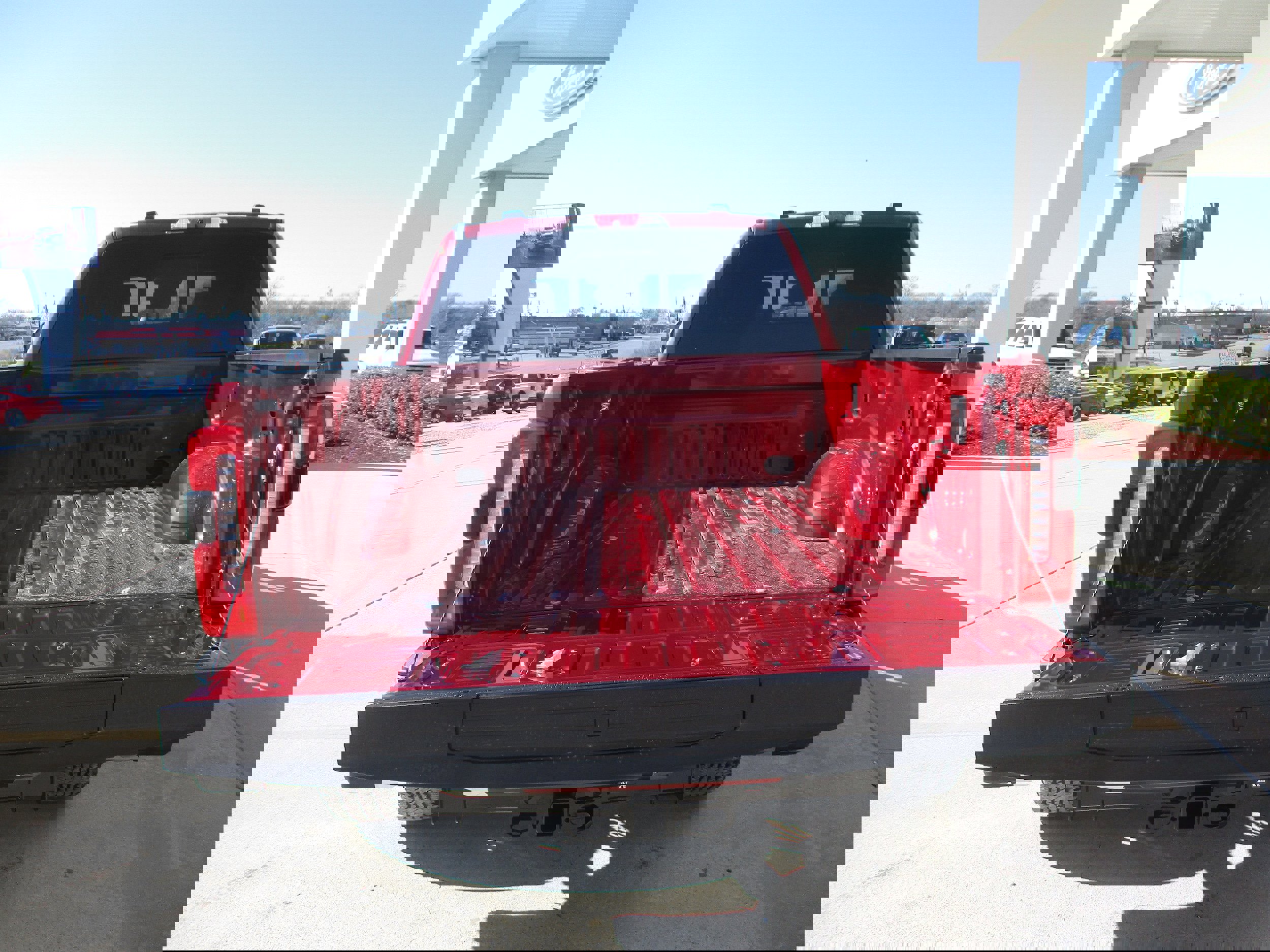 New 2025 Ford F250 Lariat w/ Lariat Ultimate Package image 11