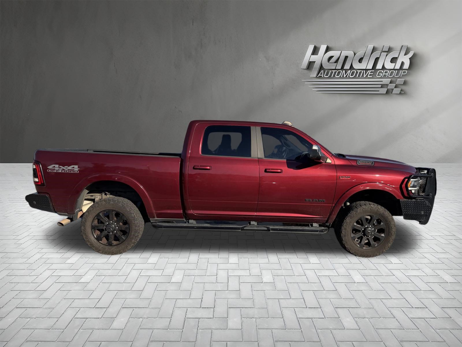 Used 2019 RAM 2500 Laramie w/ Night Edition AWD/4WD image 10