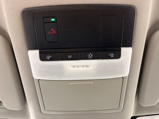 Used 2022 Nissan Rogue SV image 33