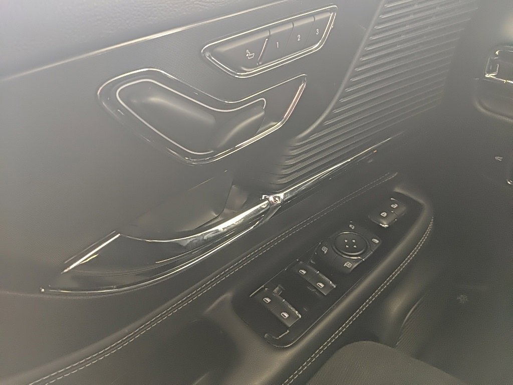 Used 2022 Lincoln Corsair AWD w/ Equipment Group 101A image 25