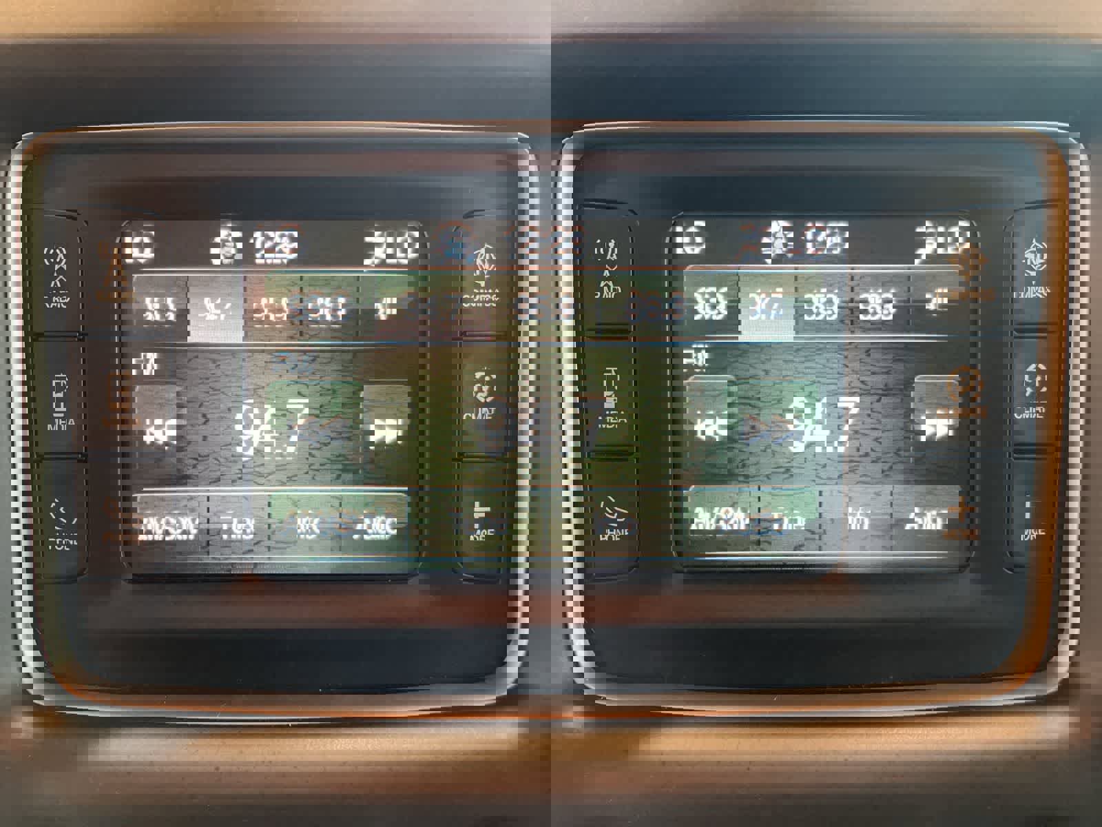 Used 2017 Jeep Grand Cherokee Limited AWD/4WD image 22