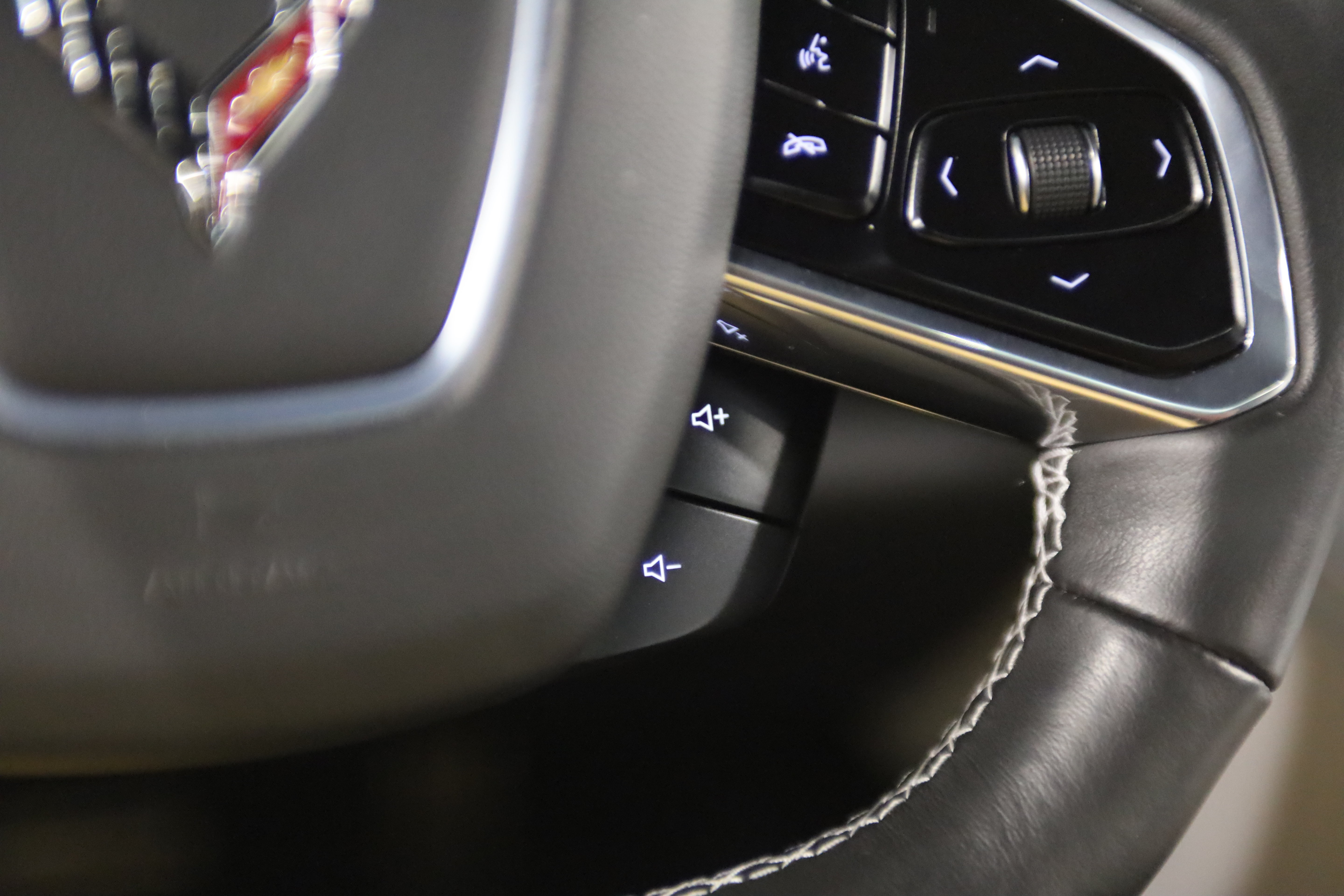 Used 2022 Chevrolet Corvette Stingray Preferred Cpe w/ Z51 Performance Package RWD image 24