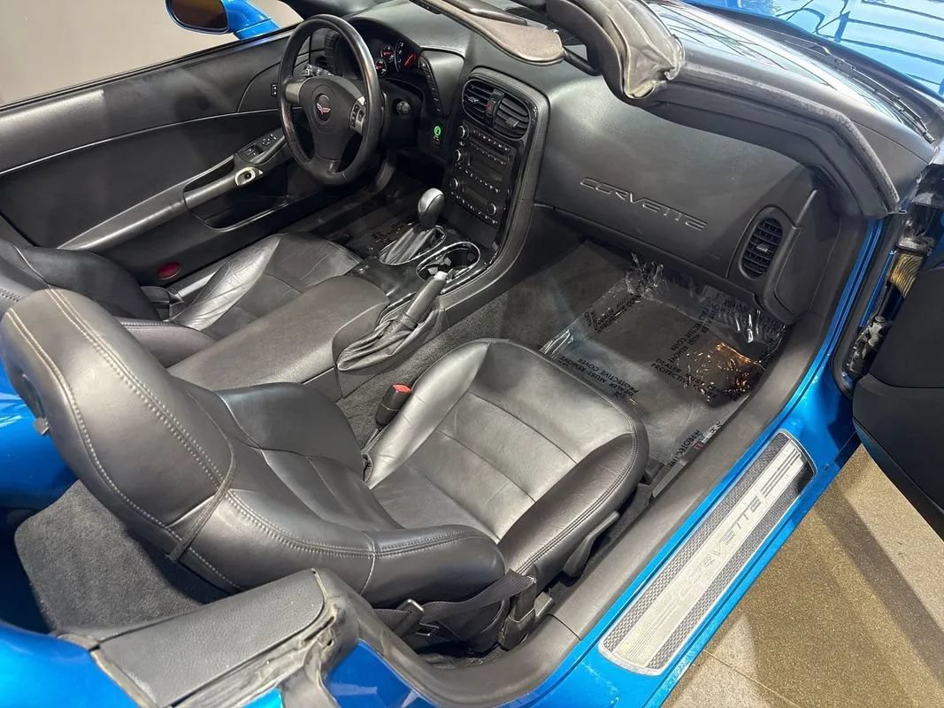 Used 2009 Chevrolet Corvette Convertible RWD image 81