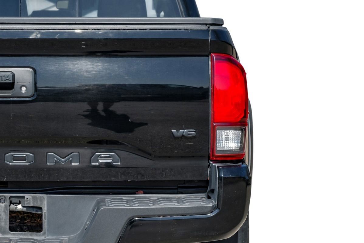 Used 2023 Toyota Tacoma SR5 w/ Trail Edition image 52