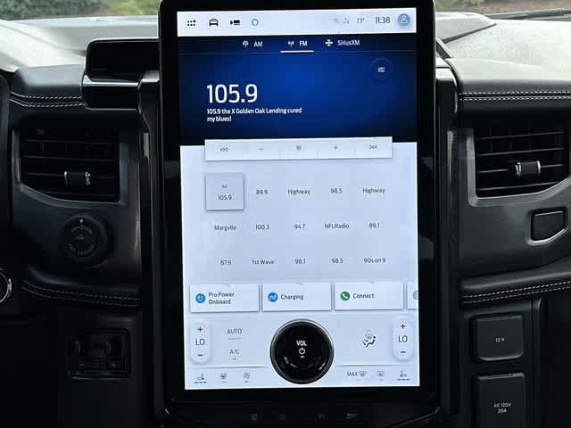 Used 2023 Ford F150 Lightning Platinum AWD/4WD image 12