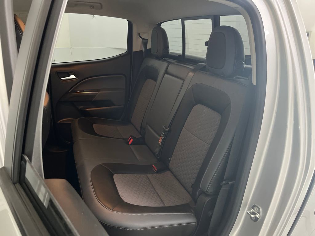 Used 2018 Chevrolet Colorado Z71 AWD/4WD image 19