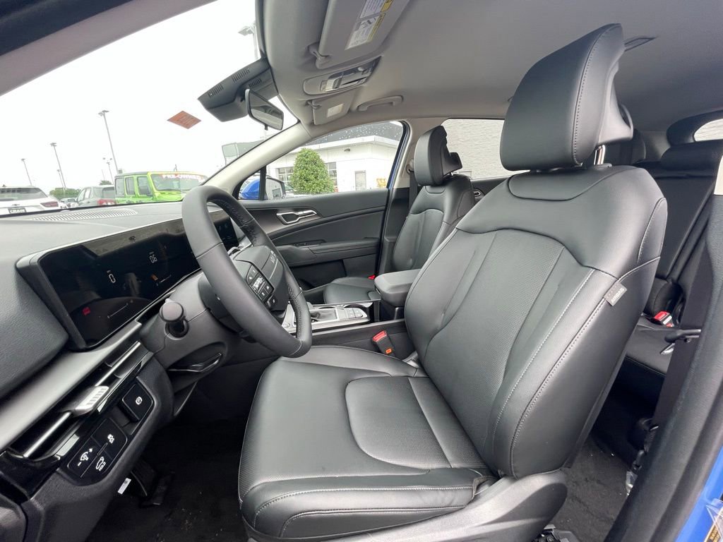 New 2026 Kia Sportage EX image 22