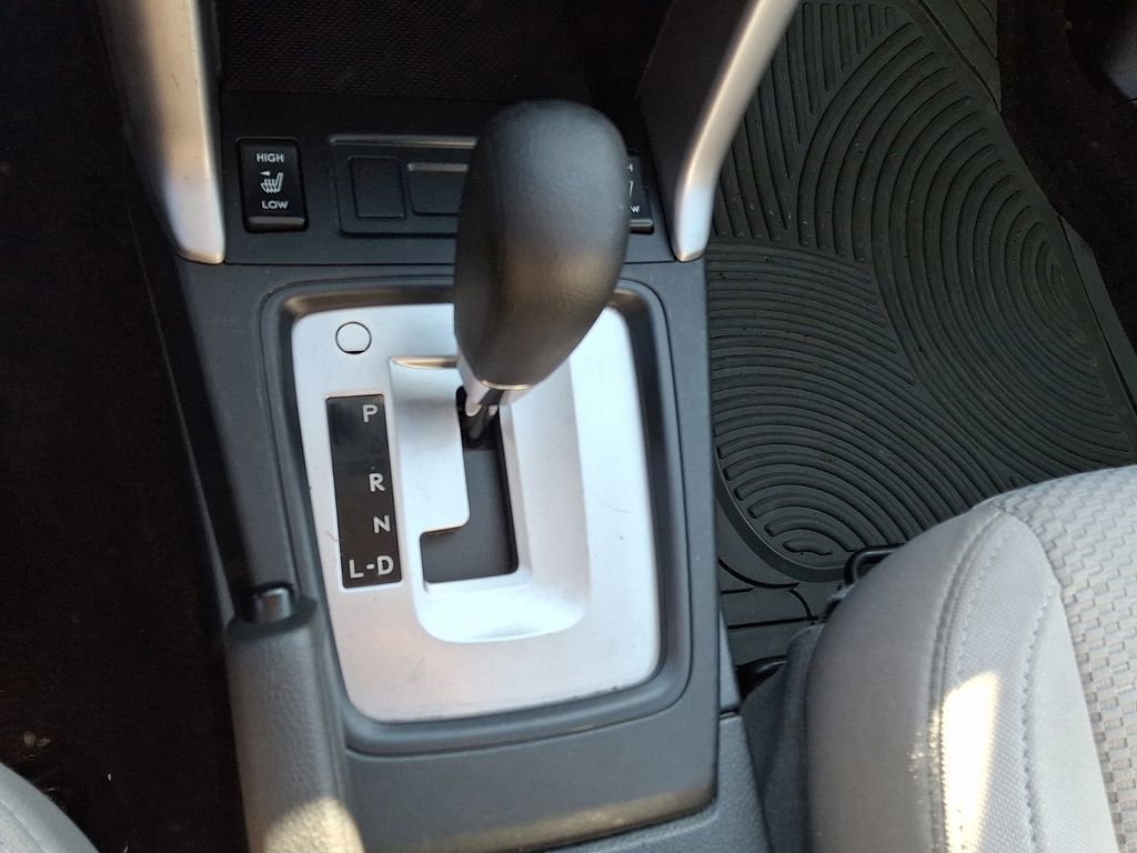 Used 2016 Subaru Forester 2.5i Premium w/ All-Weather Package image 15