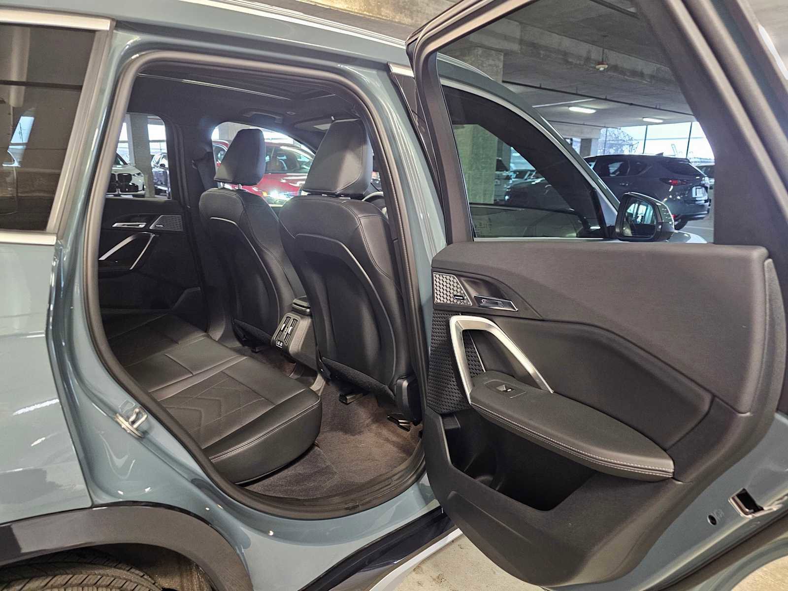 Used 2025 BMW X1 xDrive28i w/ Technology Package image 36