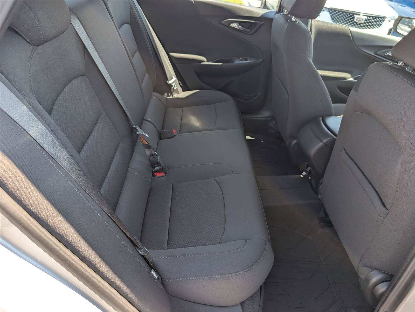 Used 2020 Chevrolet Malibu LS FWD image 11
