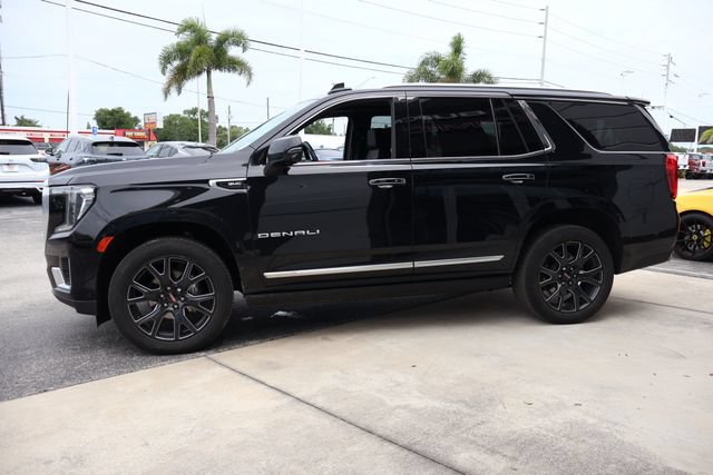 Used 2024 GMC Yukon Denali w/ Advanced Technology Package AWD/4WD image 5