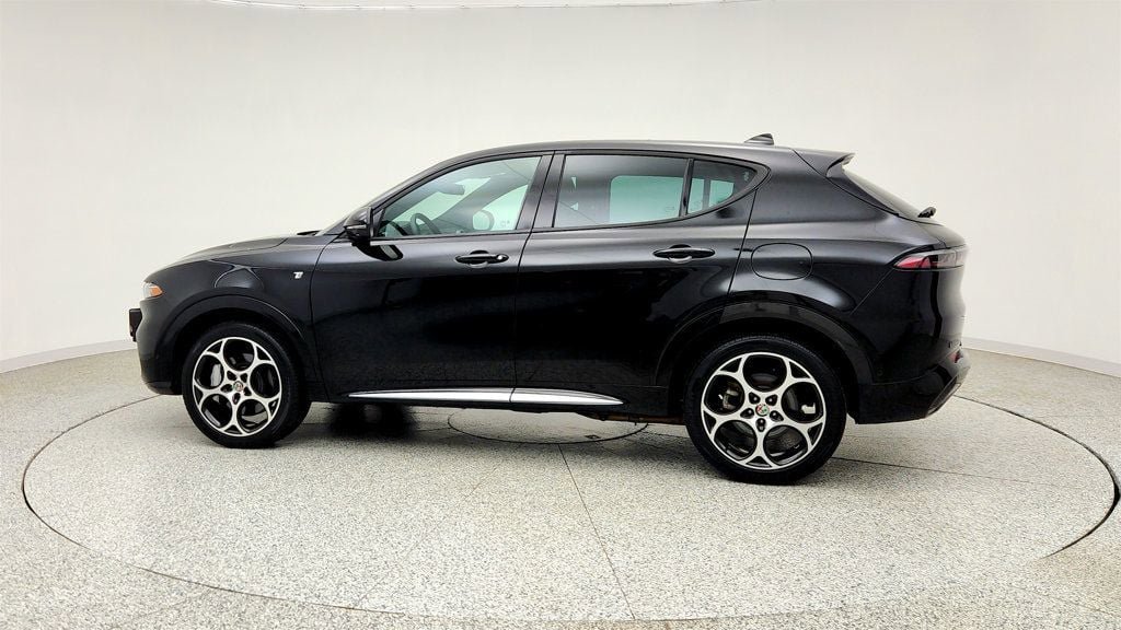Used 2024 Alfa Romeo Tonale Ti w/ Active Assist Package AWD/4WD image 8