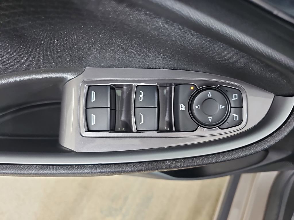 Used 2023 Chevrolet Malibu LT w/ Sport Edition FWD image 32