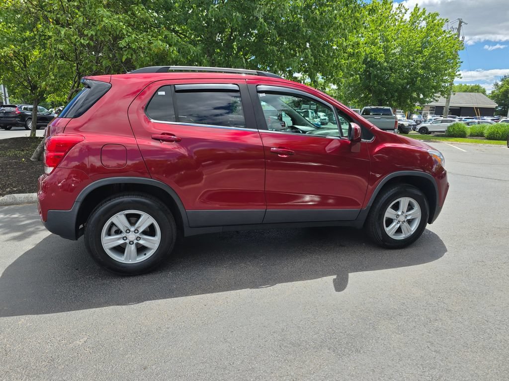 Used 2018 Chevrolet Trax LT AWD/4WD image 8