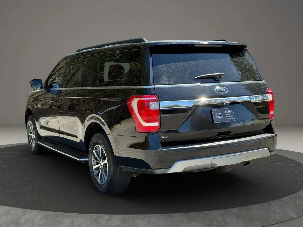 Used 2020 Ford Expedition Max XLT w/ Equipment Group 202A RWD image 4