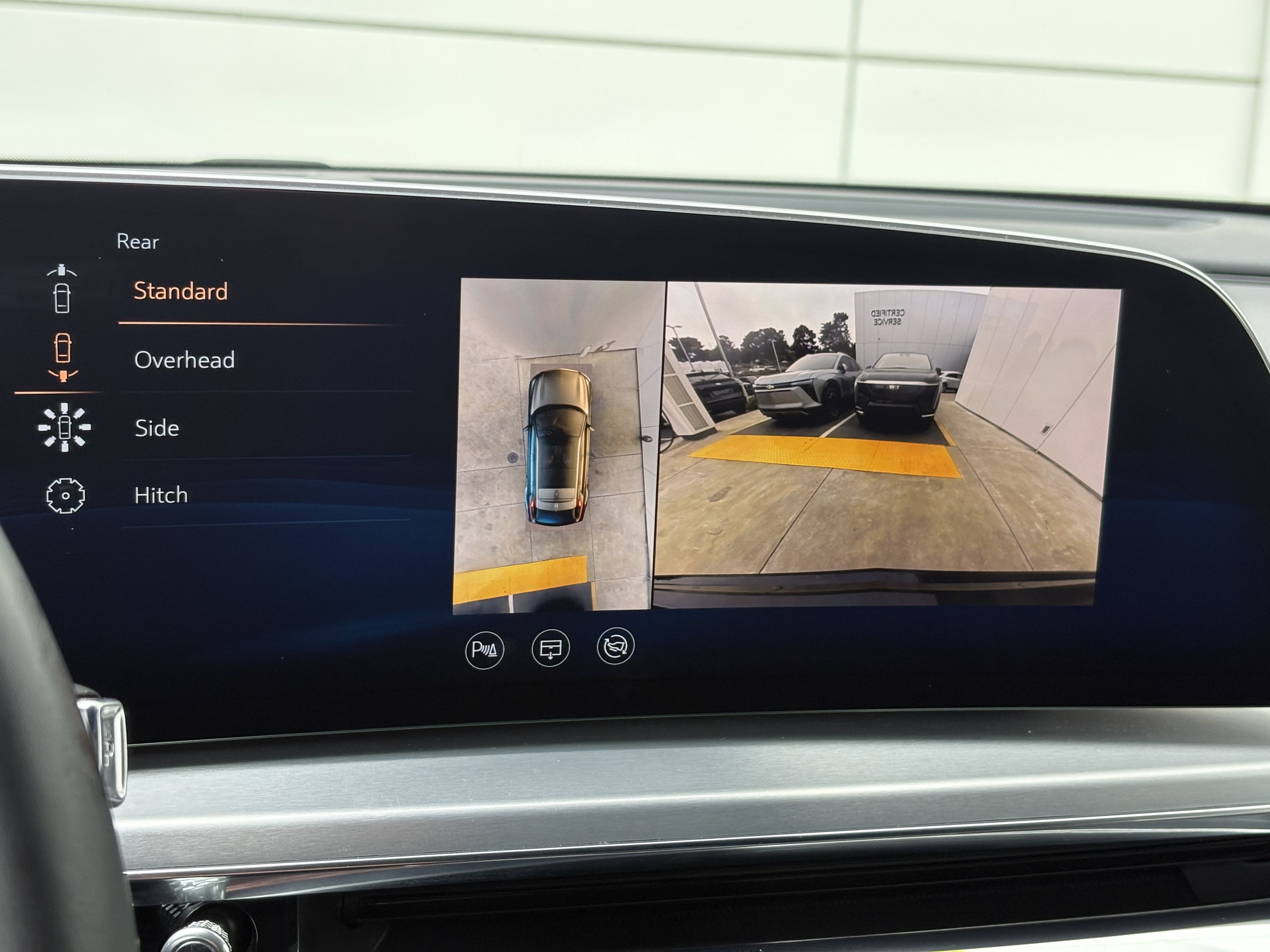 Certified 2024 Cadillac Lyriq Sport w/ LPO, Floor Liner Package AWD/4WD image 23