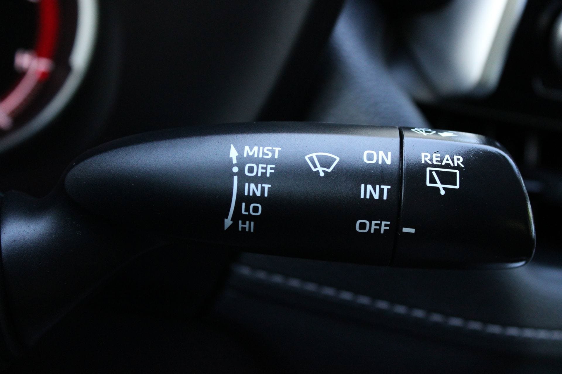 Used 2023 Toyota RAV4 LE FWD image 25
