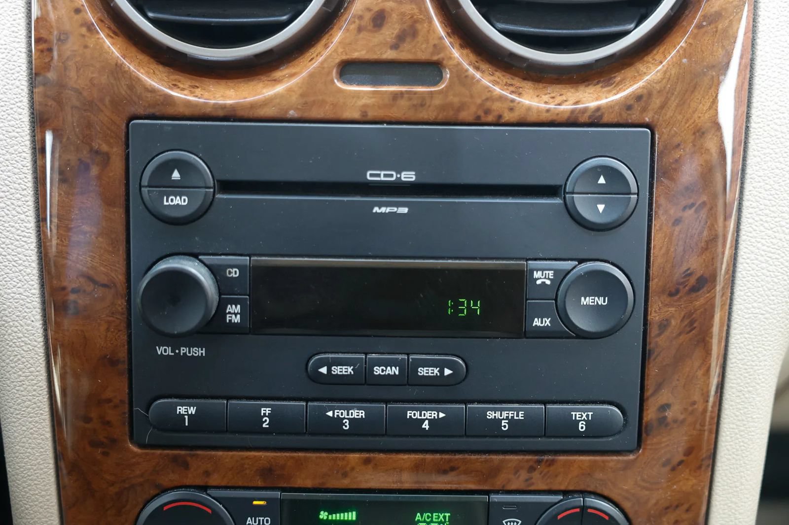 Used 2007 Ford Freestyle Limited FWD image 34