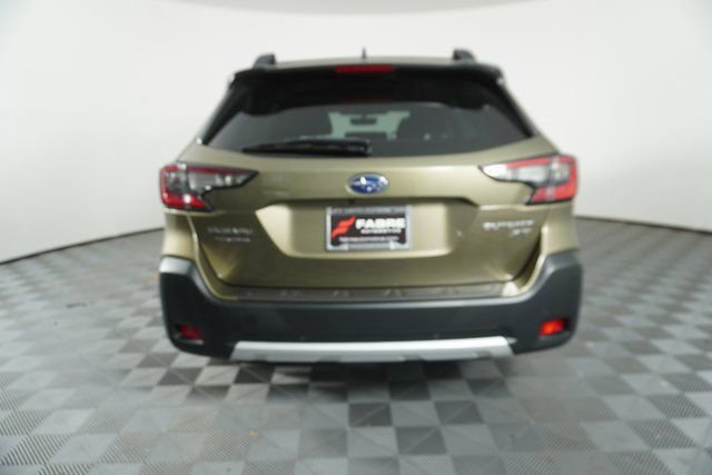 Used 2024 Subaru Outback Limited XT image 7