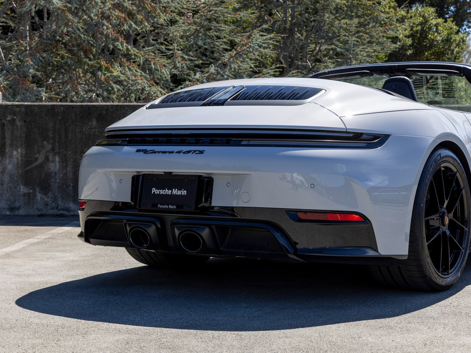Certified 2025 Porsche 911 Carrera 4 GTS image 10