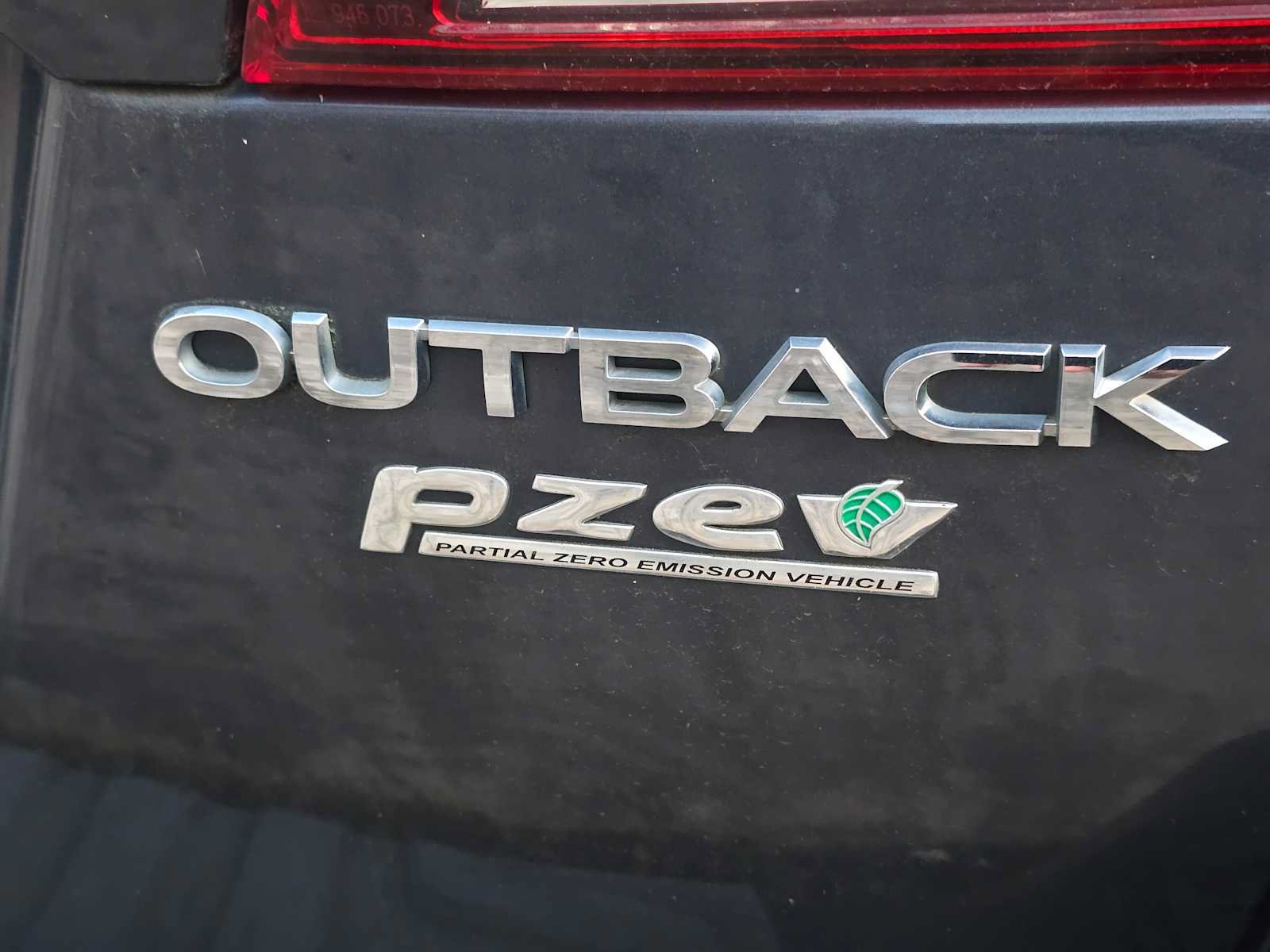 Used 2017 Subaru Outback 2.5i Limited AWD/4WD image 5
