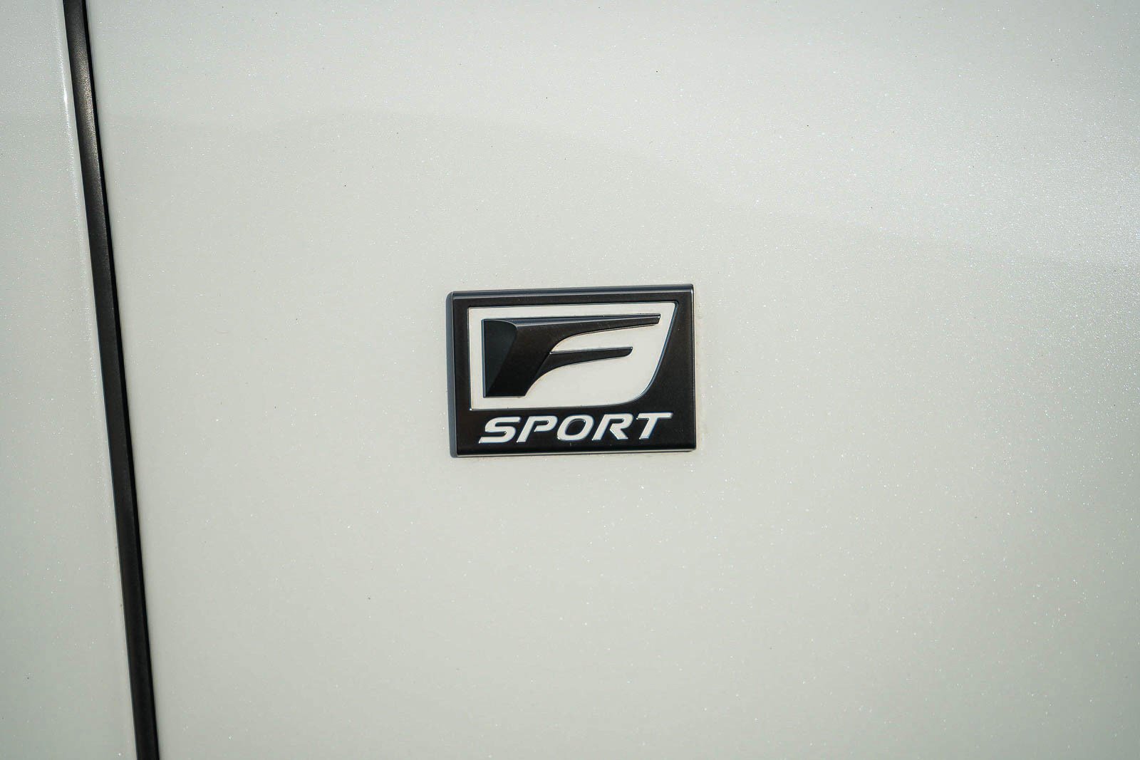 Used 2024 Lexus LX 600 F Sport image 10