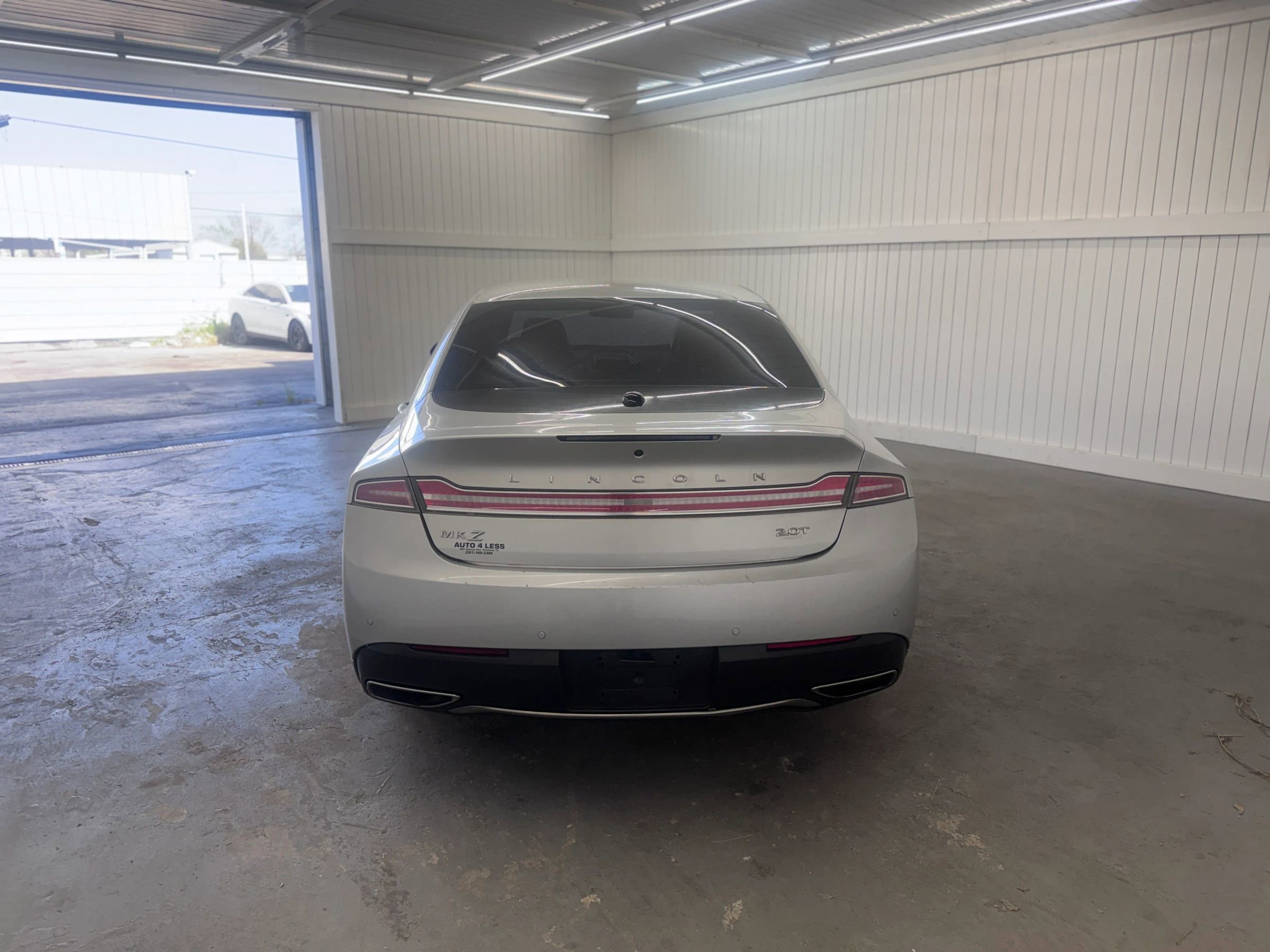Used 2017 Lincoln MKZ Select image 6