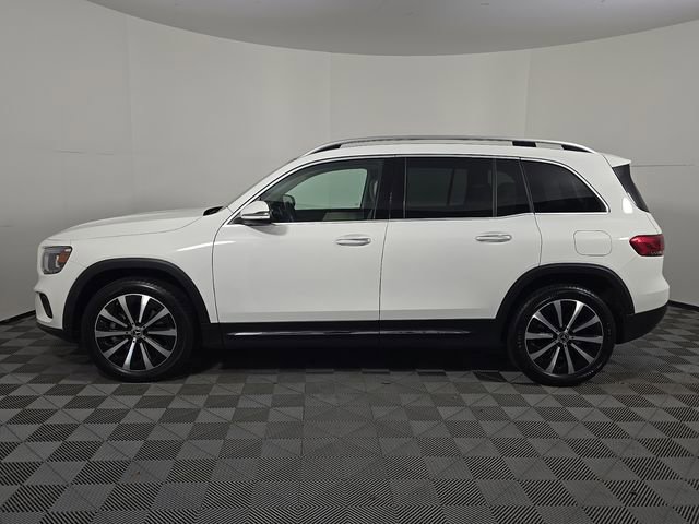 Certified 2022 Mercedes-Benz GLB 250 4MATIC image 2