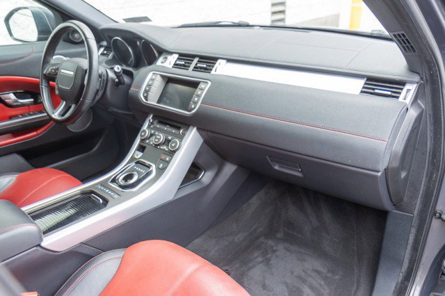 Used 2016 Land Rover Range Rover Evoque HSE Dynamic image 30