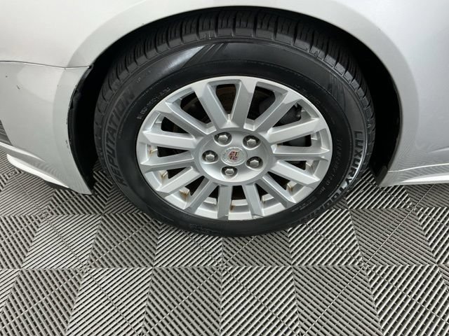 Used 2013 Cadillac CTS Luxury RWD image 27