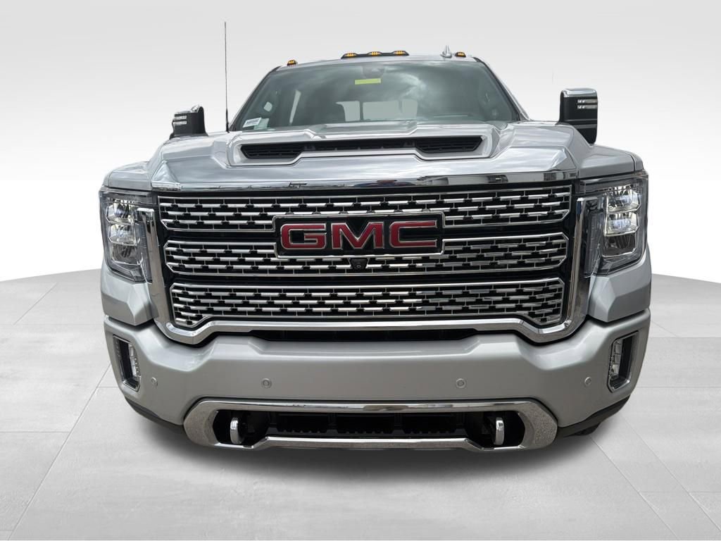 Used 2022 GMC Sierra 3500 Denali w/ Denali Ultimate Package image 2