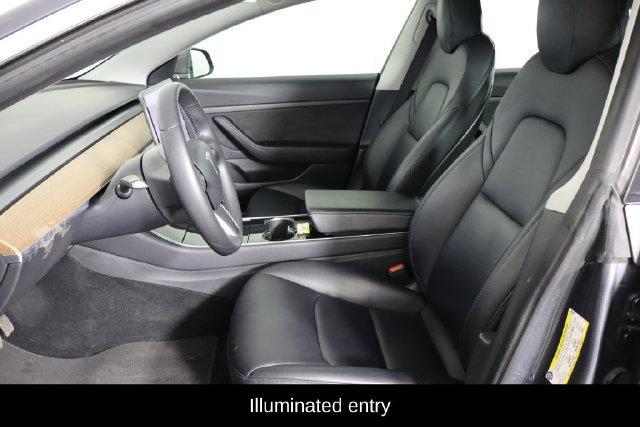 Used 2020 Tesla Model 3 Standard Range Plus RWD image 17