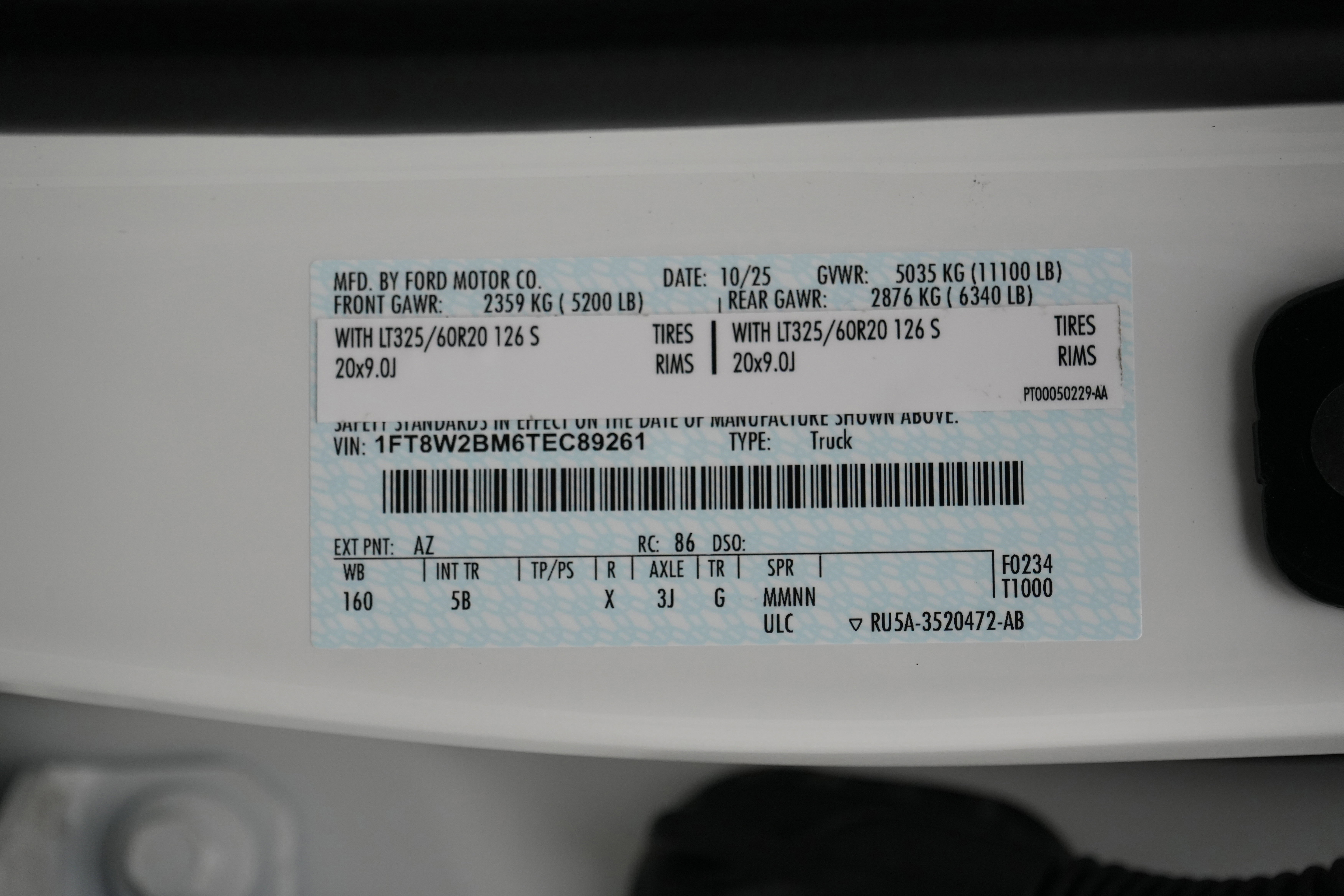 New 2026 Ford F250 Lariat w/ Black Appearance Package image 44