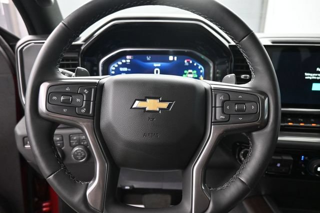 Used 2026 Chevrolet Silverado 1500 High Country w/ Technology Package AWD/4WD image 12