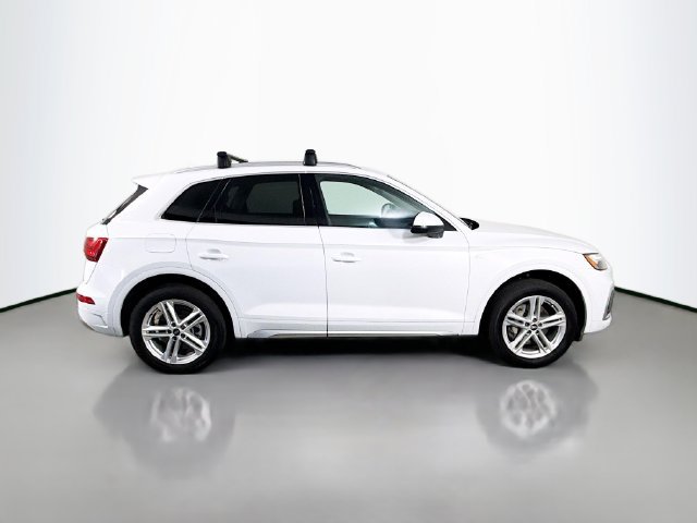 Used 2021 Audi Q5 e Premium Plus w/ Premium Plus Package AWD/4WD image 11