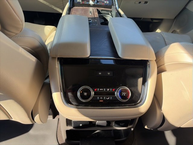 Used 2020 Lincoln Navigator Reserve w/ Luxury Package image 14