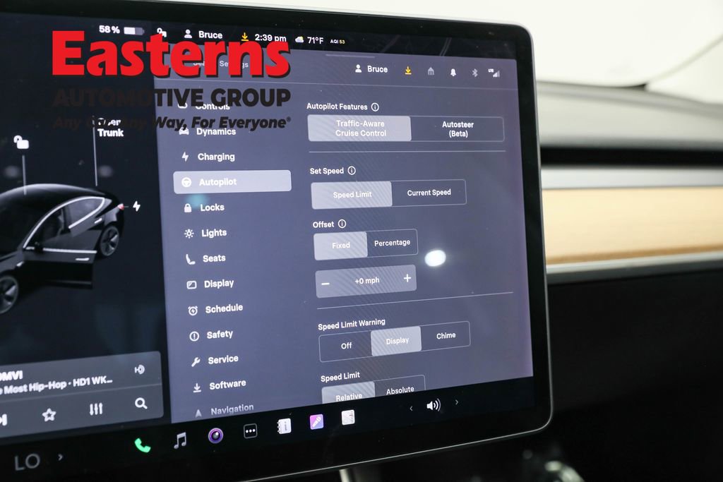 Used 2018 Tesla Model 3 Long Range image 17