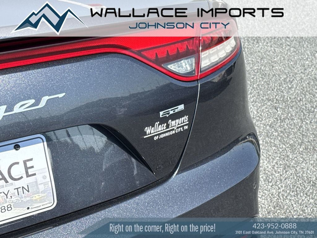 Used 2023 Kia Stinger GT-Line w/ Sun & Sound Package RWD image 11