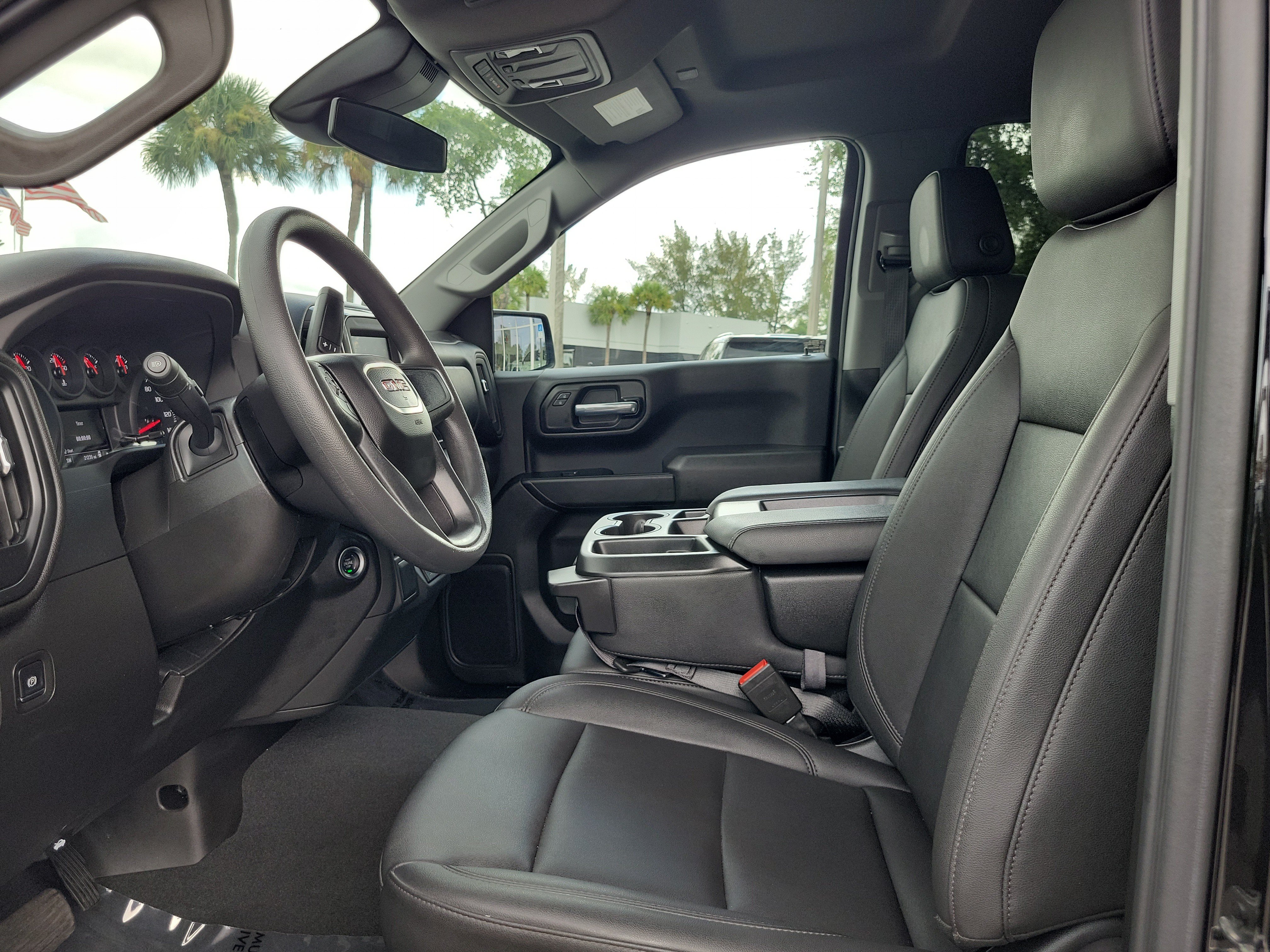 Used 2025 GMC Sierra 1500 Pro w/ Graphite Edition RWD image 16