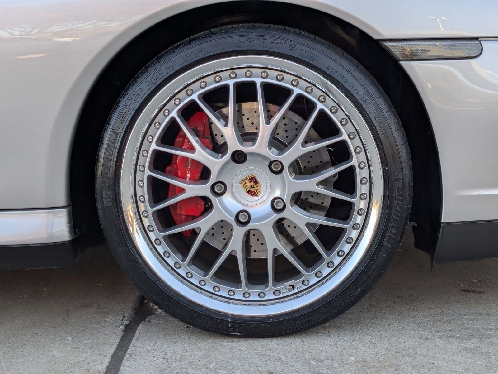 Used 2004 Porsche 911 Carrera 4S image 24