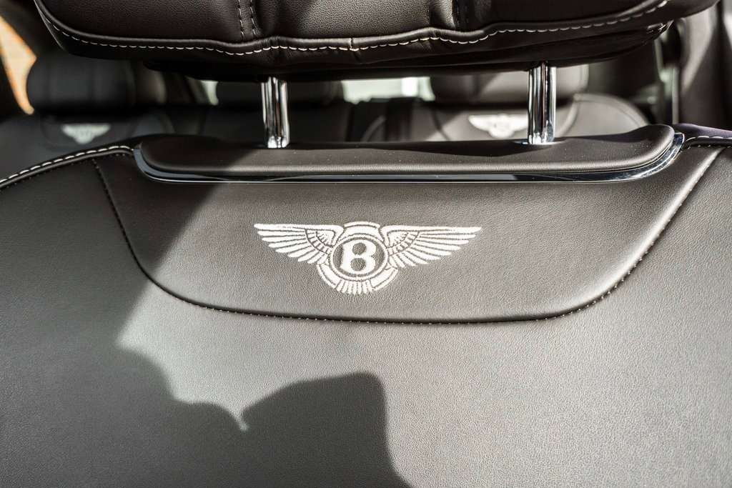 Used 2019 Bentley Bentayga image 8