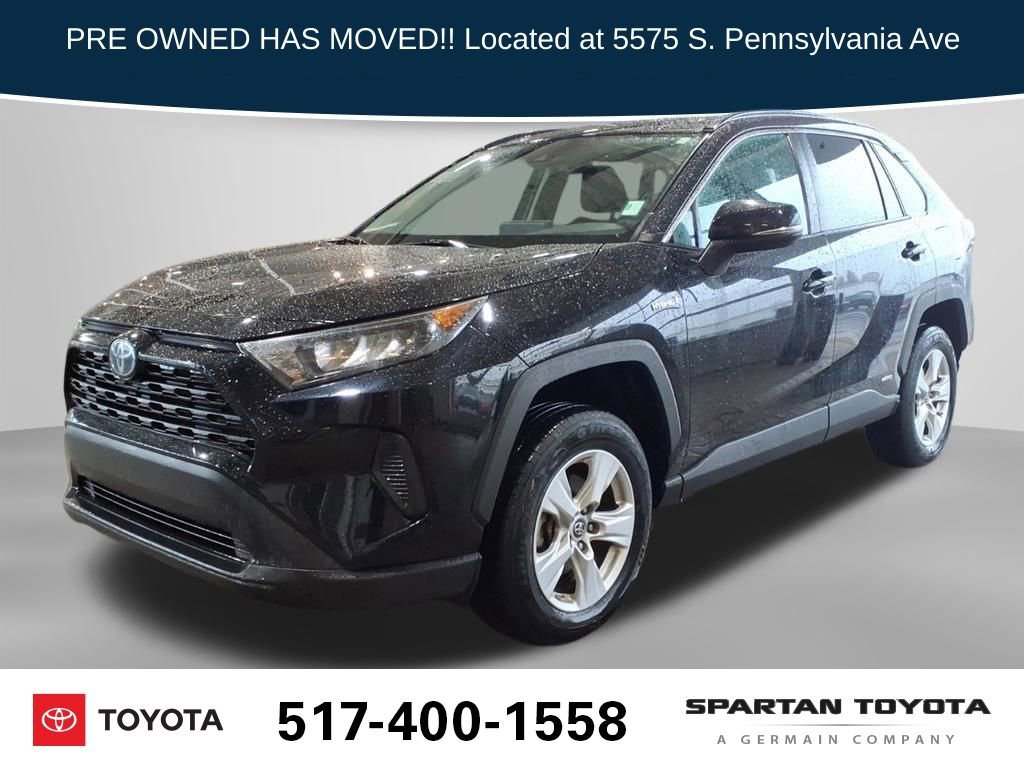 Used 2019 Toyota RAV4 LE w/ Carpet Mat Package image 1