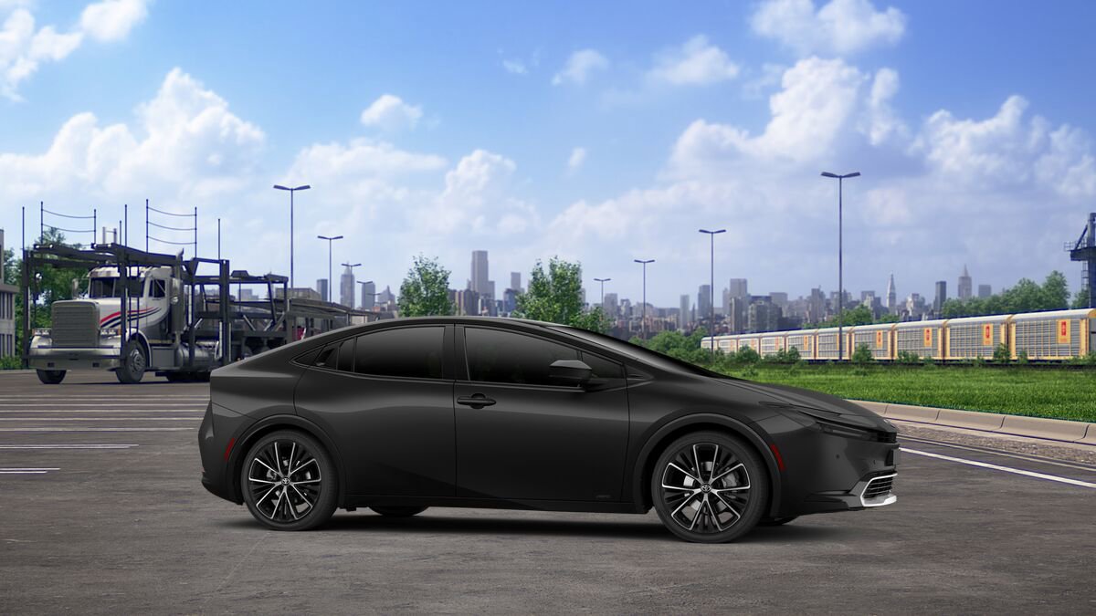 New 2026 Toyota Prius XLE image 13